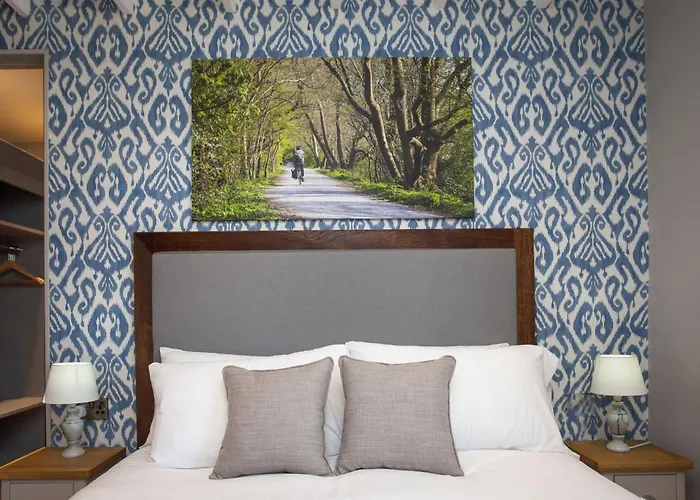 The Woodborough Inn
